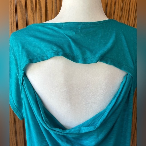 blue rose embellished short sleeve top size XXL - Picture 15 of 16